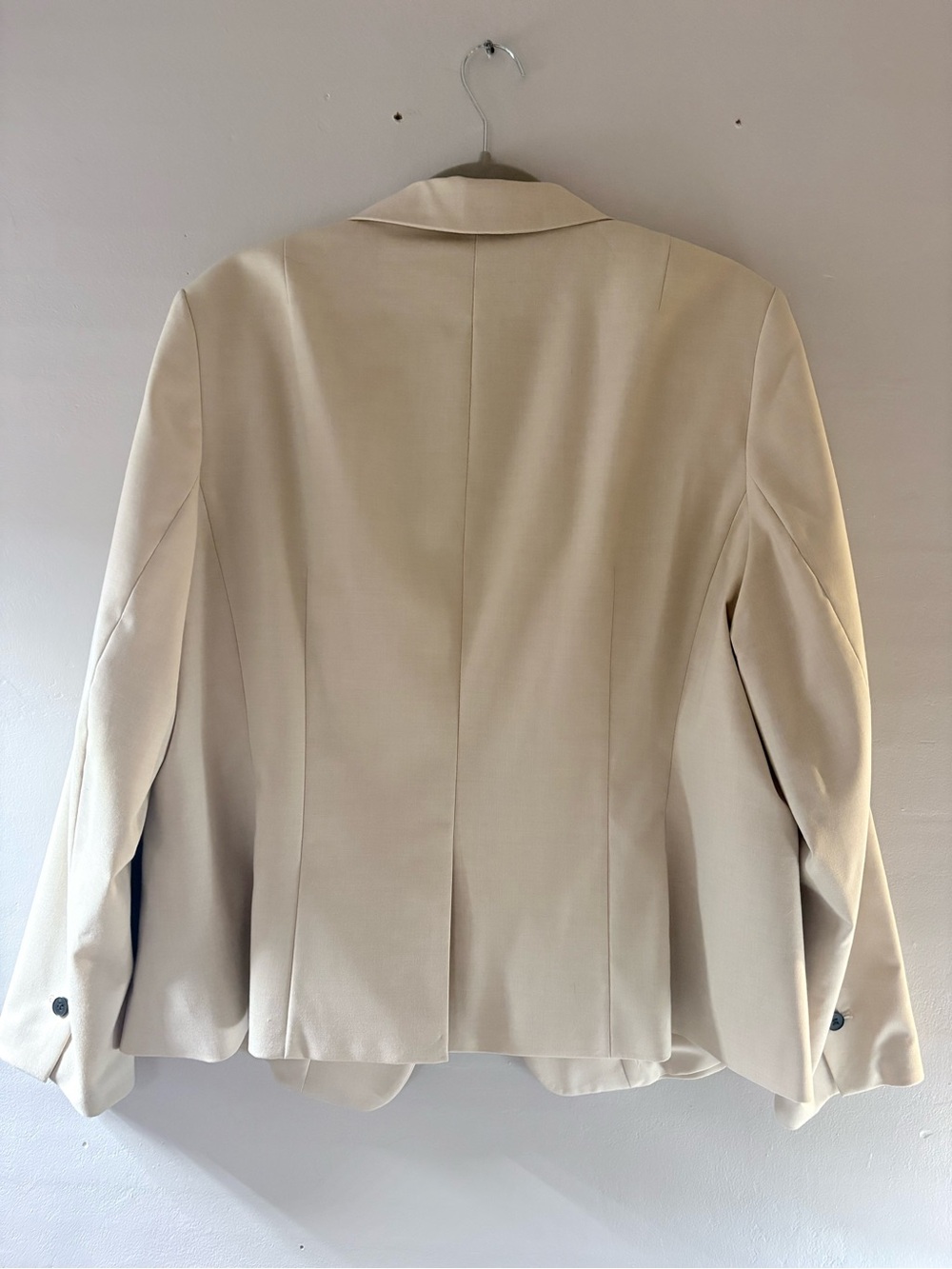 H&M Cream Blazer - Picture 2 of 4
